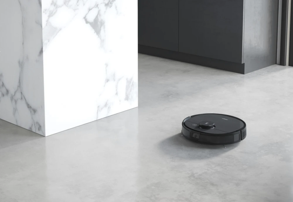 small robot vacuum cleaner